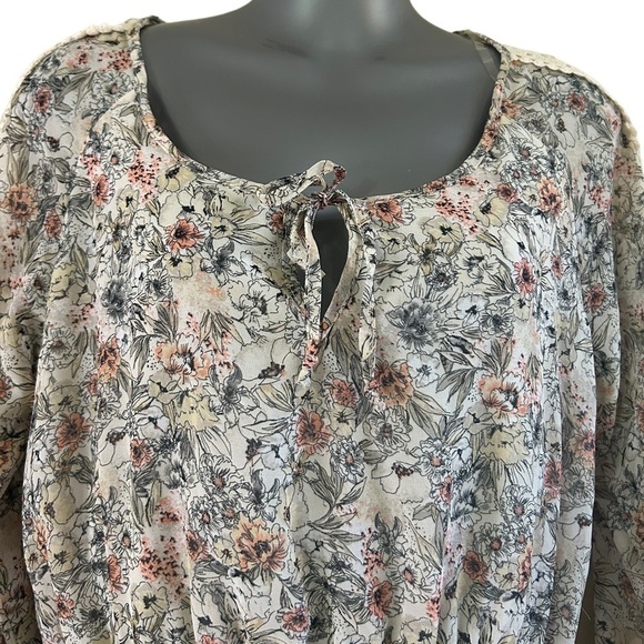 𝅺American Rag Cambridge Floral Oatmeal Combo Dress • NWT • Size: Medium​ - Picture 3 of 9